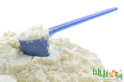 为宝宝选购配方奶粉有讲究