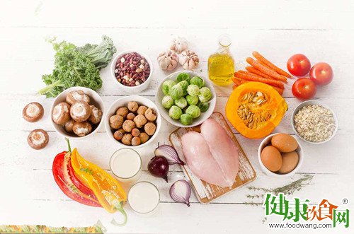 上班族妈妈:饮食均衡 奶水更充足